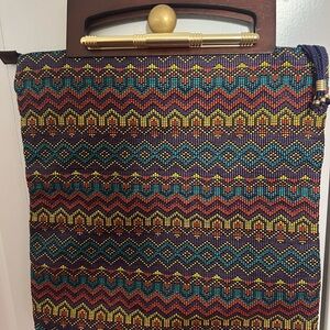 Duro Olowu purse with wooden magnetic closure
Rare Style